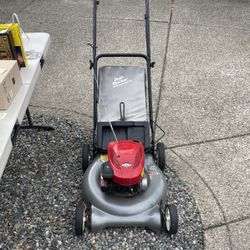 Craftsman Walk-behind Lawn Mower