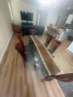 Glass/wood dining table