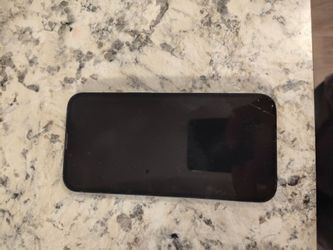 Apple iPhone 13 Smartphone. Works.