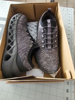 Shoes brand new