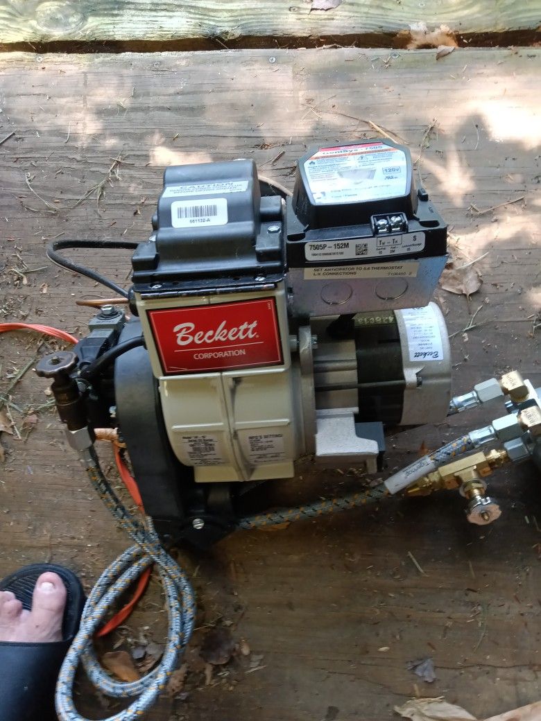 Beckett AF-15 Oil Burner With Tiger Loop