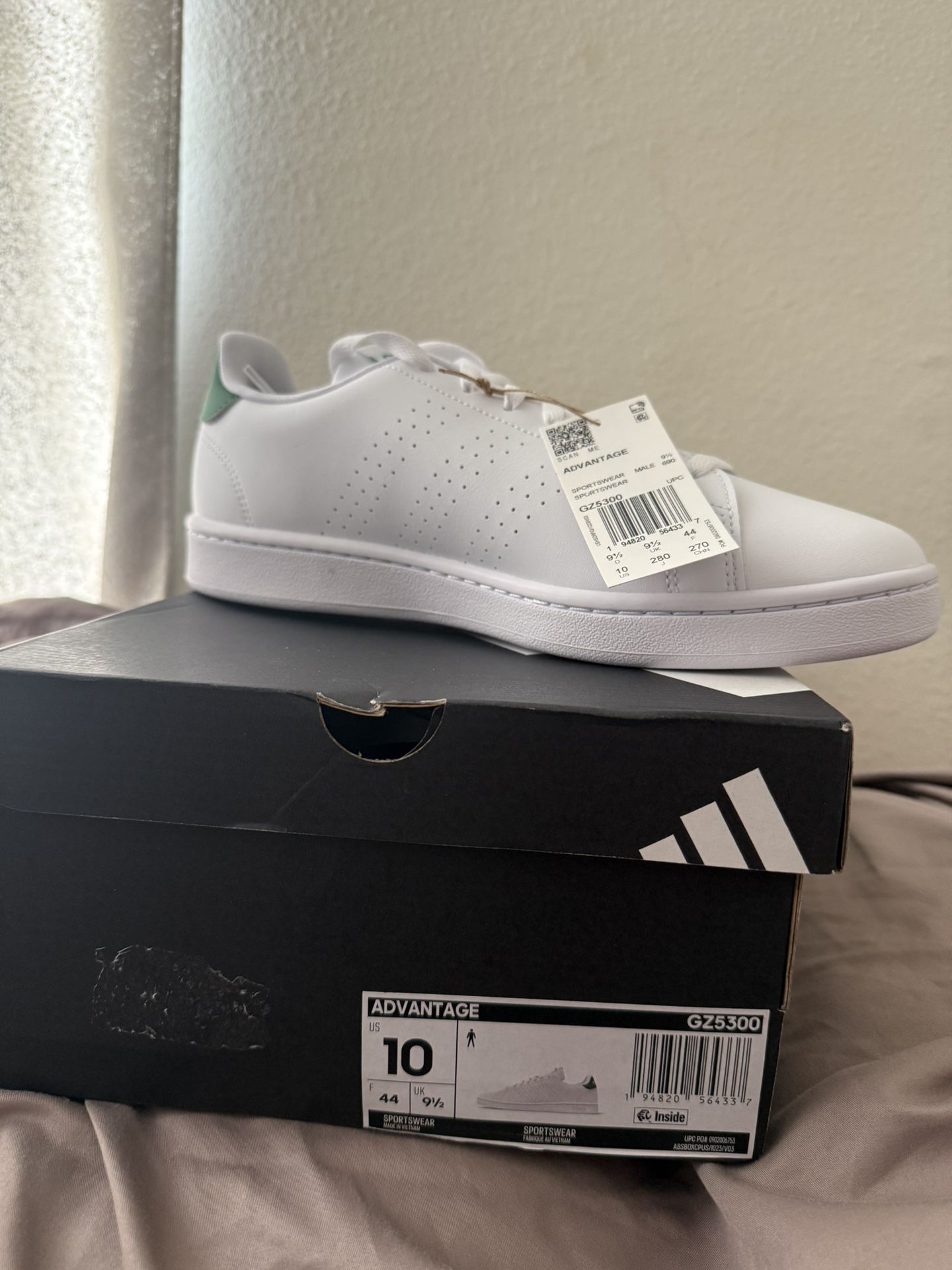 Adidas Men’s Size 10