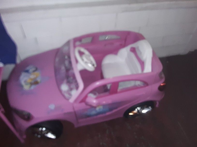 Disney Princess Car