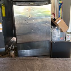 Small Refrigerator
