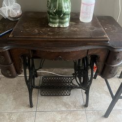 1990 Sewing Table