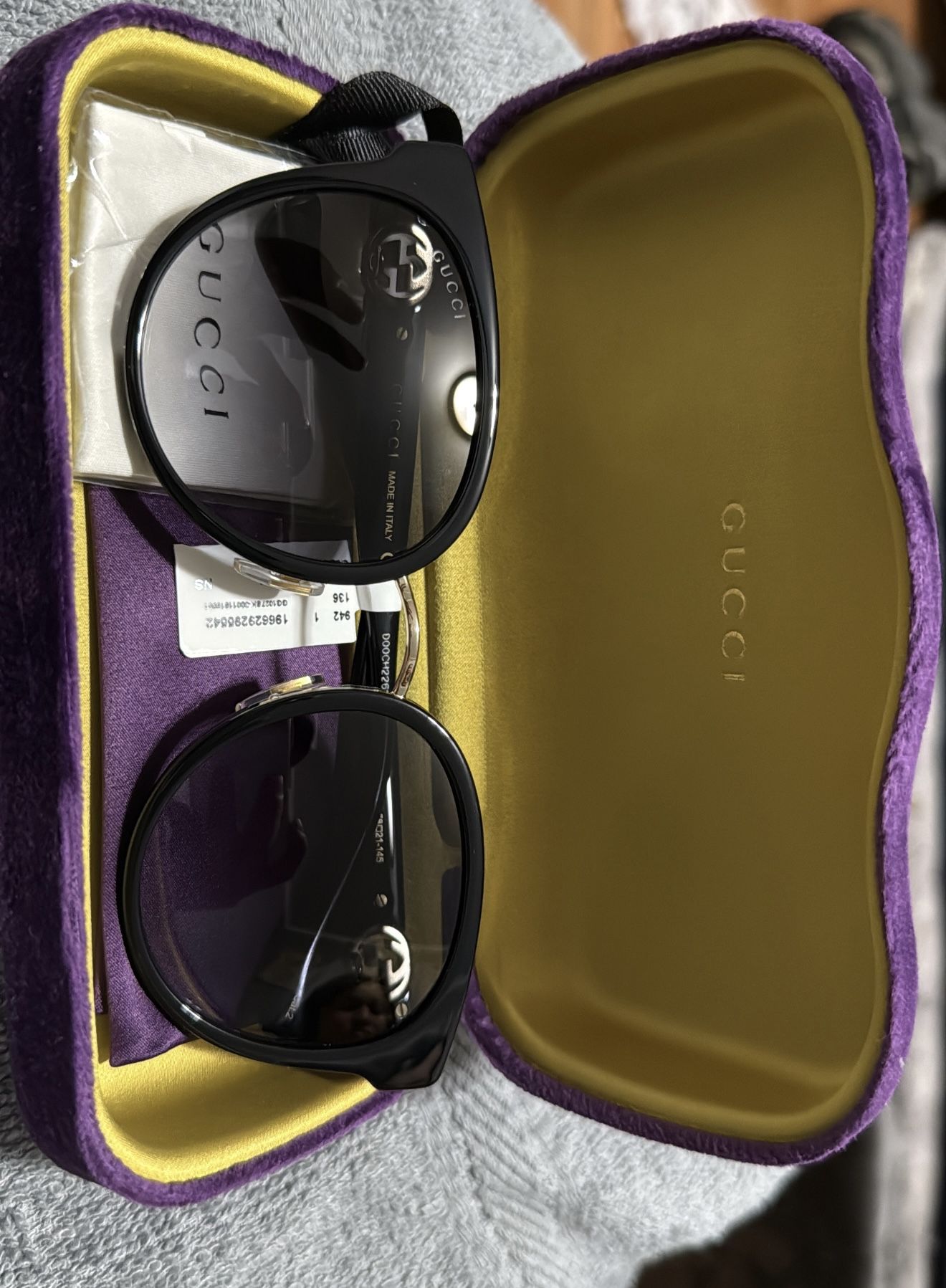 Sun Glasses Gucci