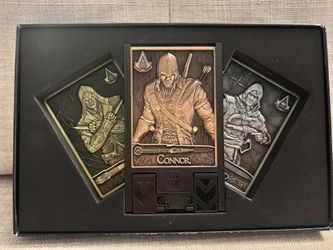 New Assassin’s Creed Phone Stand And Metal Cards
