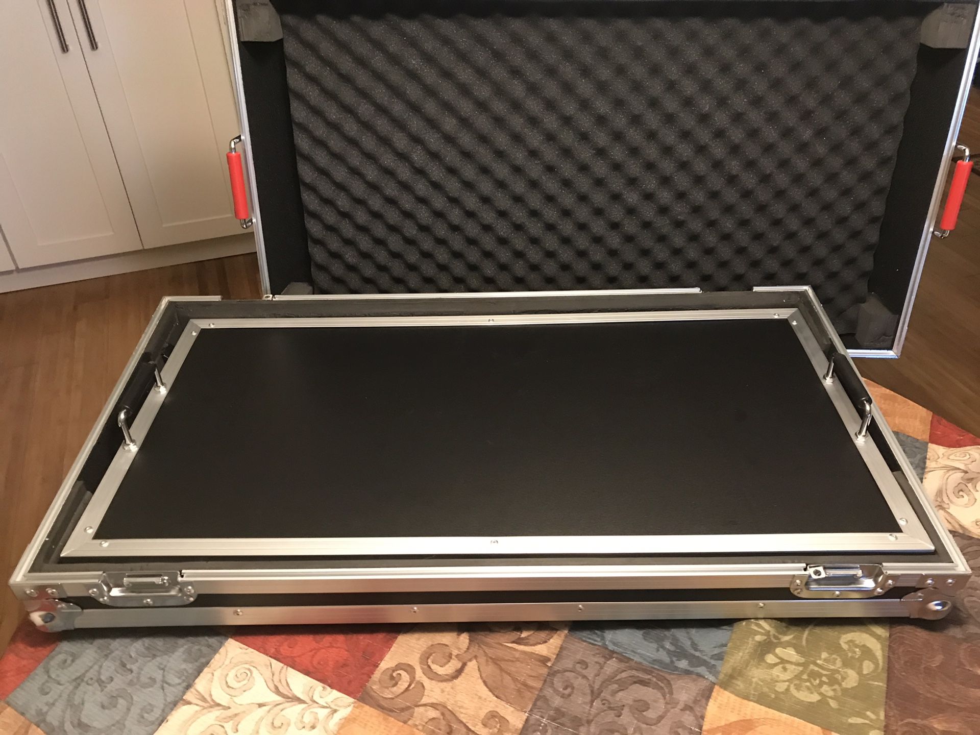 Gator G-tour Xl Pedalboard and case