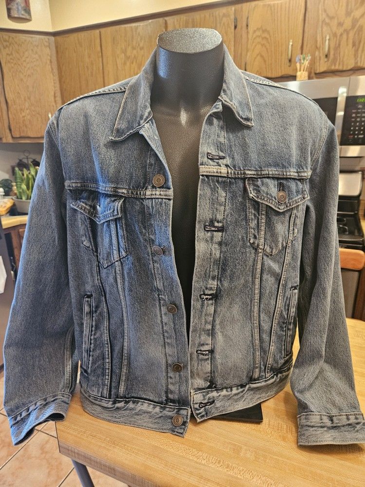 Regal Exchange Denim Jacket - Size L