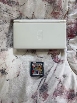 White Nintendo DS Lite + and Games