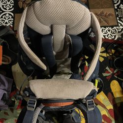 Deuter Lite Backpack With Child Carrying Harness!