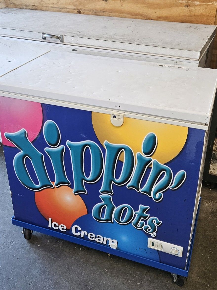 Chest Freezer - Dippin Dots Ice Cream