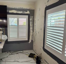 Plantation Shutters- FREE ESTIMATES & SAME DAY PRICING, Custom, Real Wood, Window Shutters, Treatments, Coverings. Persianas de Madera.