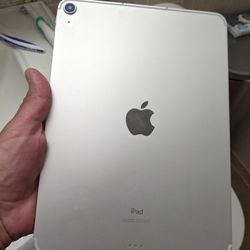 iPad Air 4 $200