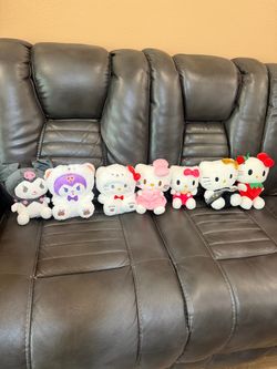 Hello kitty plushie