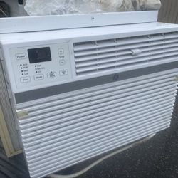 12000 BTU Wi-Fi Air conditioner 