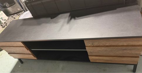 TV stand (Great condition)