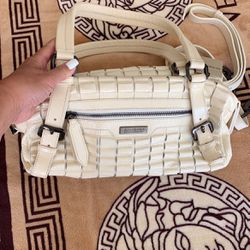 Burberry Bag & Belt for Sale in Isles FL - OfferUp