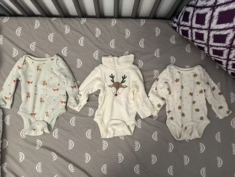 3 Mori long sleeve onesies size 3m like new
