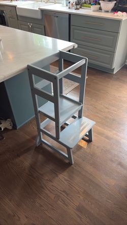 SDADI toddler tower