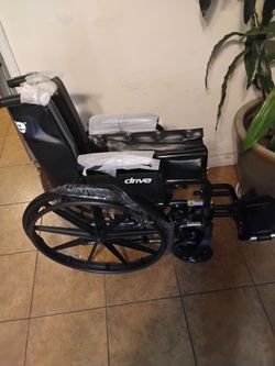 Wheelchair 18"wide Silla De Ruedas