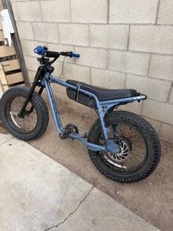 It’s used needs a battery holder it run but it will turn off because with out it it needs to be stable