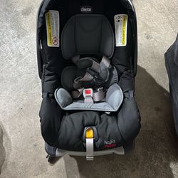 Chicco Baby Car Seat