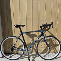 19.5 lb. All-Carbon Scott CR1 Pro Comp Racing Bike 