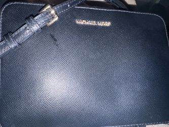 MK cross body