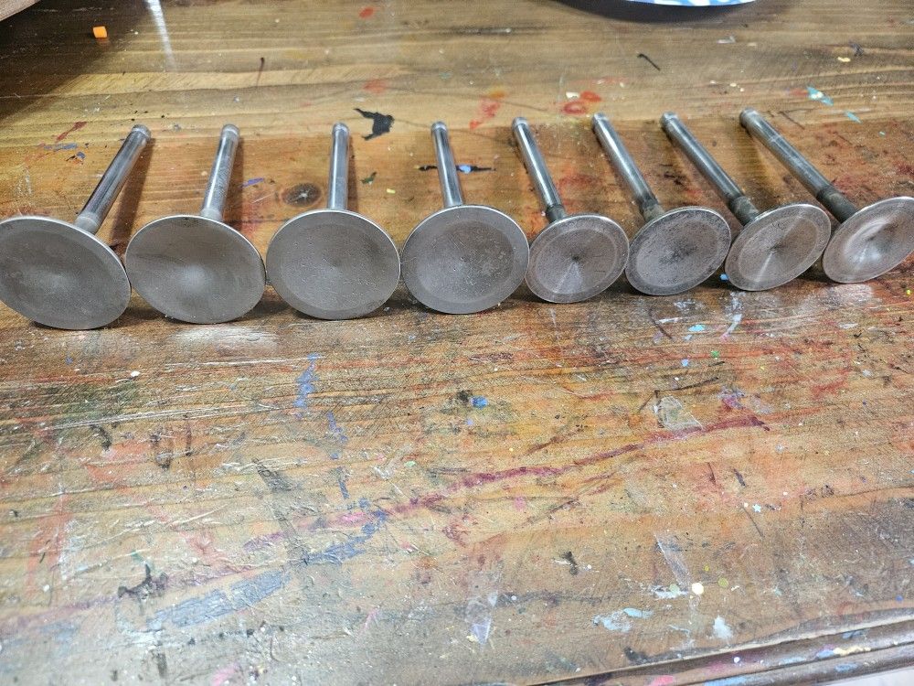 Toyota 3tc Valves, Springs, Retainers