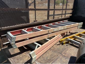 Heavy duty ladders