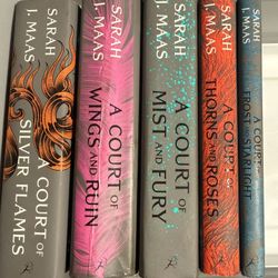 A Court Of Thrones And Roses