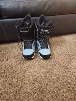 Salomon Dialogue Lace SJ Boa Size 9