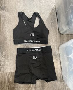 Women’s B Wear