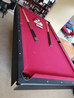 Pool table