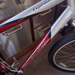 Bike SPECIALIZED Expedition Tires Size 26 FRAME SIZE LARGER 