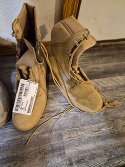 Hot weather boots size 9r