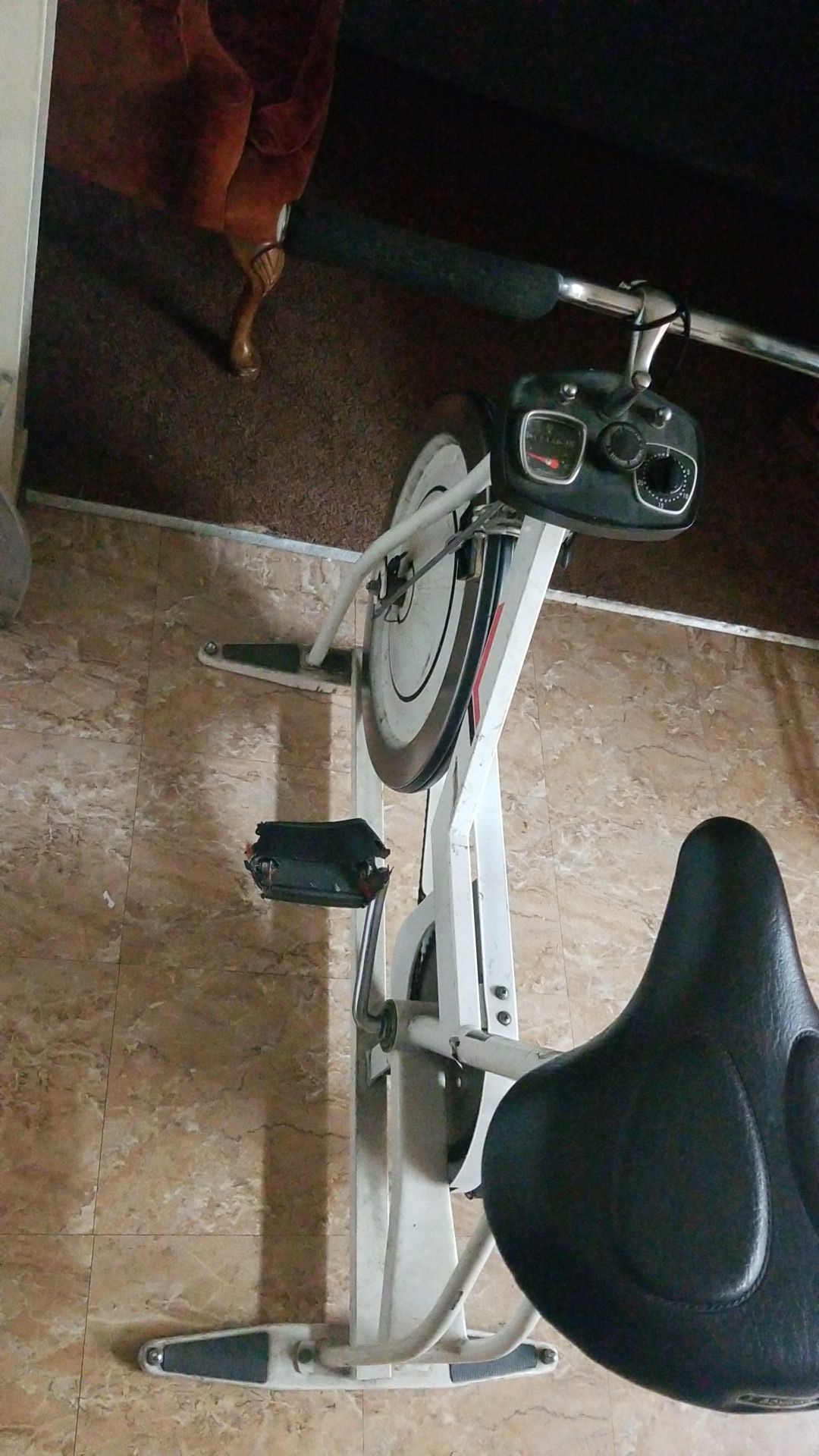 schwinn xr8 exercise bike
