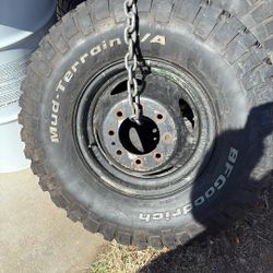   Five.  255/85R 16 Mud And Snow Tires 