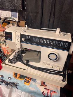 Singer Sewing Machine