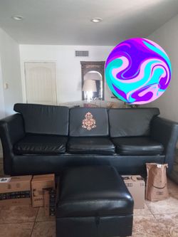OTTOMAN AND SOFABED  BLACK