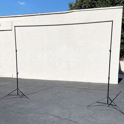 Brand New $40 Heavy-Duty Backdrop Stand Adjustable 10ft Wide X 8.5ft Tall with Clips and Carry Bag