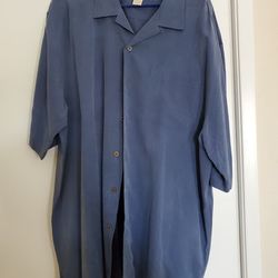 Hilo Hattie 100% Silk Hawaiian Dress Shirt