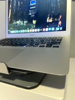 Apple Macbook Air 13” 2011 i5 Laptop MacOS Sequoia