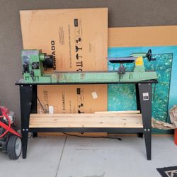 Woodturning Lathe And Accessories 