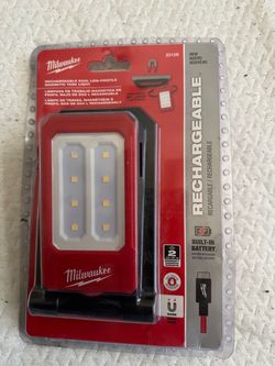 Rechargeable Milwaukee light