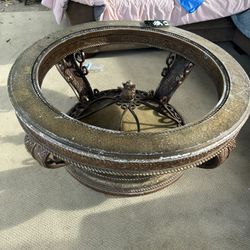 Mesa Me hace falta el vidrio $70