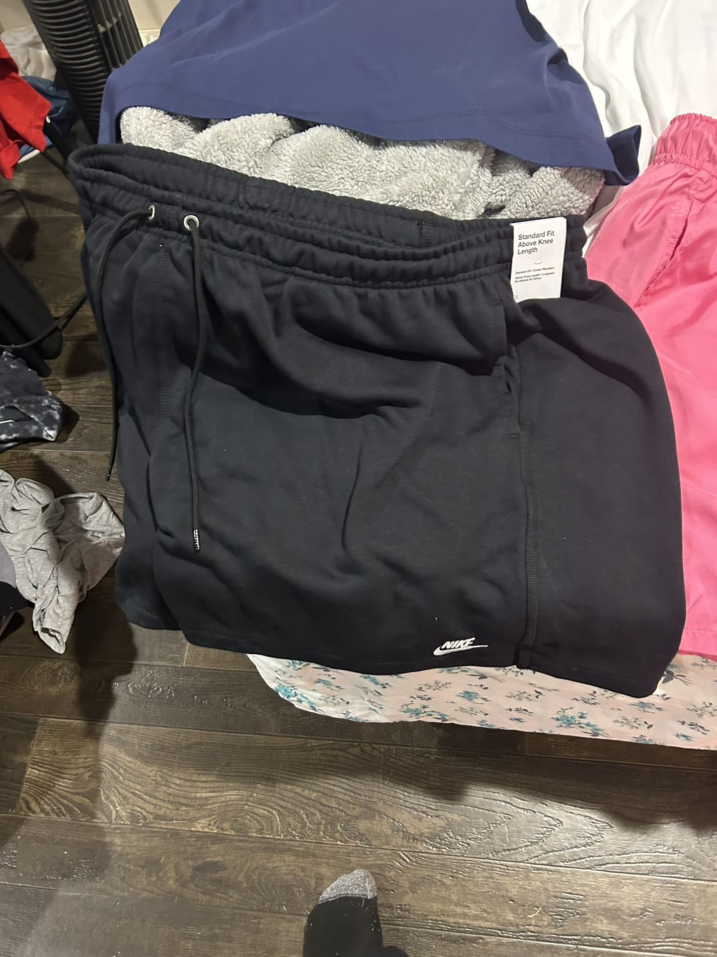 Men’s Nike Clothing