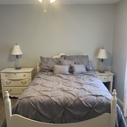 All White Matching Bedroom Furniture - Full Bed Size