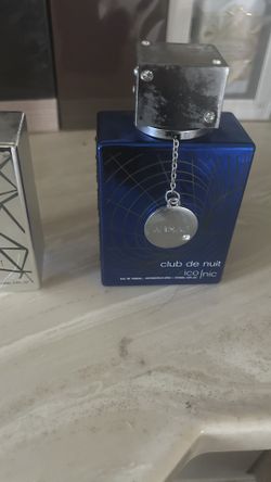 Club De Nuit Iconic